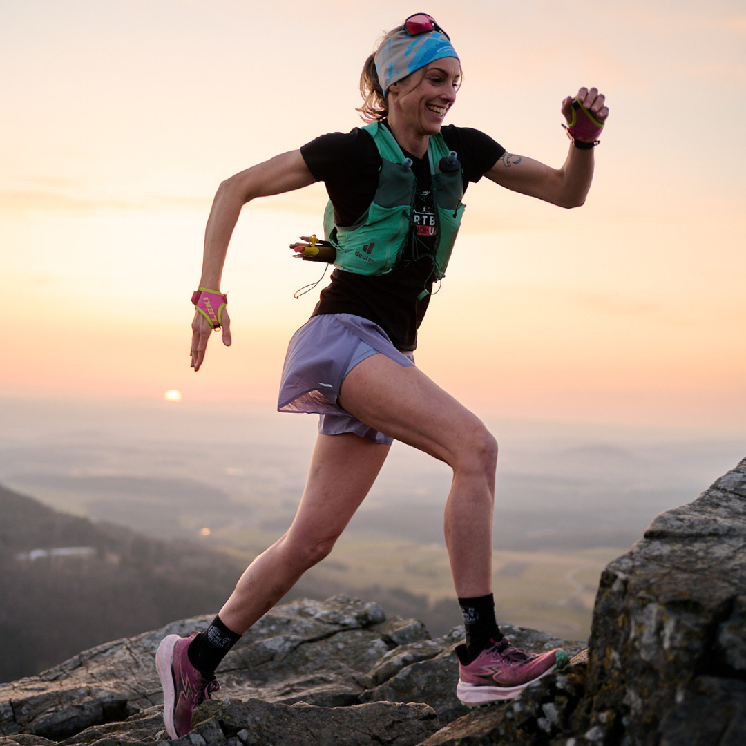 361 ambassador Jennifer Romanowski founder of Heartbeat Ultra, running in the mountain with 361 Europe LYNX